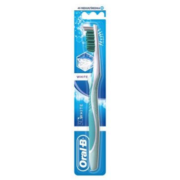 Oral-B Allrounder Black Medium fogkefe